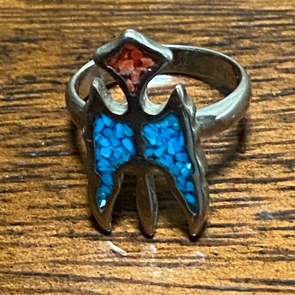 Silver Turquoise And red Inlay Ring Size 4